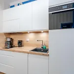 Z Widokiem D607, D408 Basen Fitnes Garaz Bawialnia Parking W Cenie - Nadmorskie Tarasy-kolobrzeg Апартаменты *
